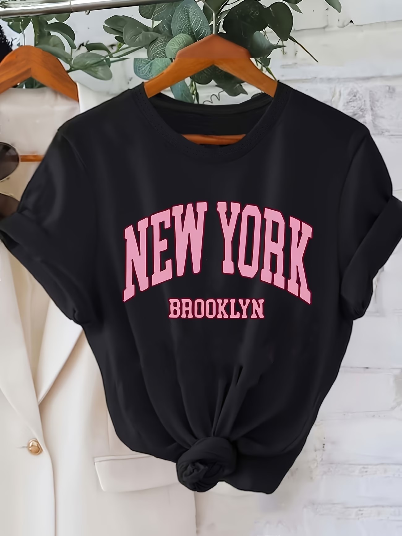 Fashion T-shirt New York Brook - огляд і ціна Women'S Fashion York